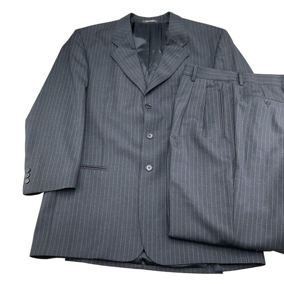 Luciano Carreli Uomo Difference Suit Men 44R 38W Gray Stripe Super 140s Wool VTG - Picture 1 of 16